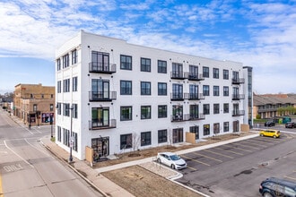 MK Lofts in Oshkosh, WI - Foto de edificio - Building Photo
