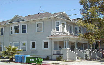 96-98 E Saint John St in San Jose, CA - Foto de edificio - Building Photo