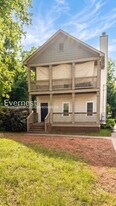 1607 Jonesboro Rd SE in Atlanta, GA - Building Photo