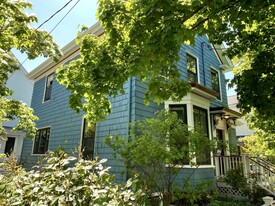 198 Hamilton St in Cambridge, MA - Building Photo