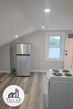 216 Rhode Island Ave in East Orange, NJ - Building Photo - Building Photo
