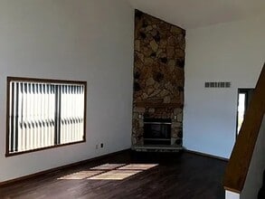6474 Wicklow Cl in Rockford, IL - Building Photo - Building Photo