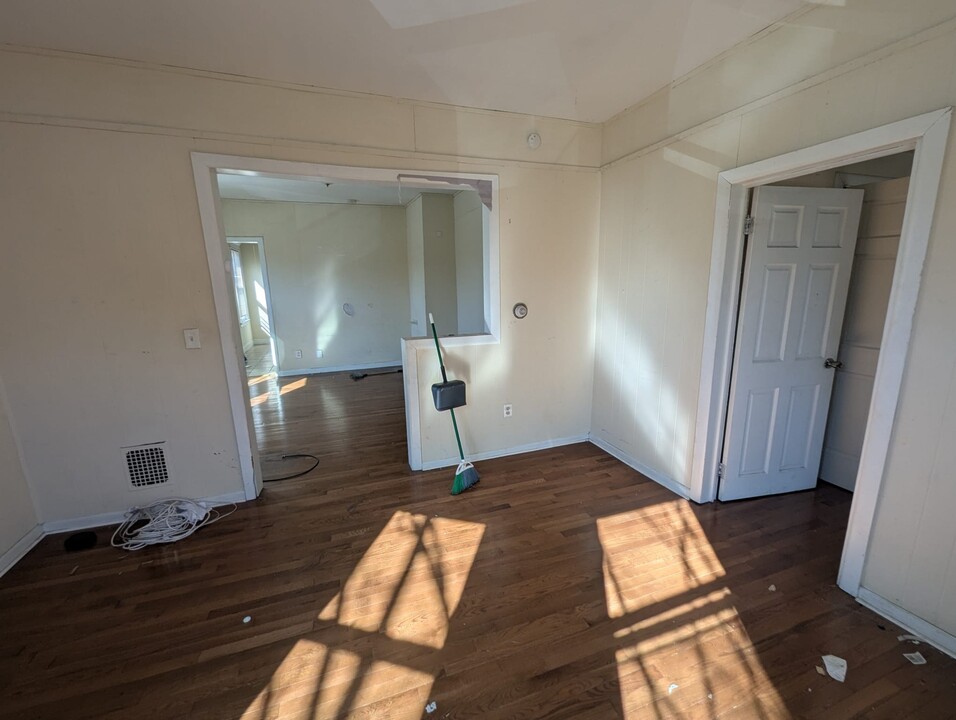 469 Huntington St, Unit 2 in New Haven, CT - Building Photo