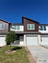 1810 Royal Loop in Belton, TX - Building Photo