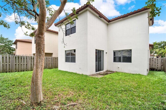 141 NE 23rd Terrace in Homestead, FL - Building Photo - Building Photo