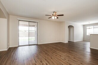 7909 S 73rd Ln in Phoenix, AZ - Building Photo - Building Photo