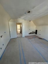 25 Warner St, Unit 2 in Somerville, MA - Building Photo - Building Photo