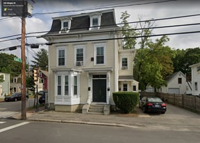 342 Islington St, Unit 3 in Portsmouth, NH - Building Photo