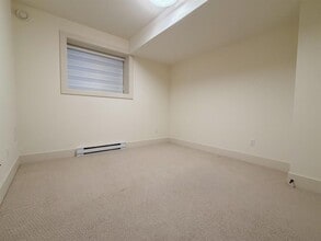 19751-19775 75 Ave in Langley, BC - Building Photo - Building Photo