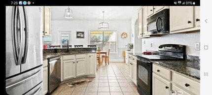 9492 Carlie Ct in Fairhope, AL - Building Photo - Building Photo