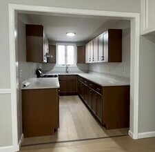 50 Kirtland St in Lynn, MA - Foto de edificio - Building Photo