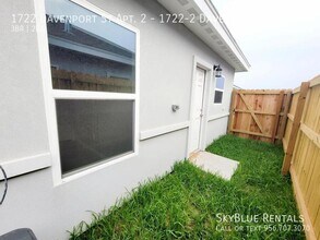 1722 Davenport St in Weslaco, TX - Building Photo - Building Photo