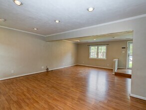 1805 Oneida Ct in Virginia Beach, VA - Building Photo - Building Photo
