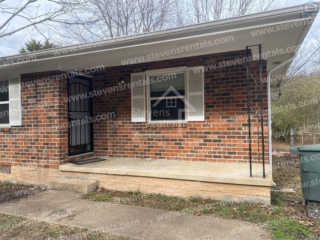1231 Helena Dr in Chattanooga, TN - Building Photo - Building Photo