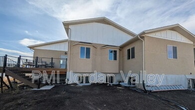 408 RIGDON St in Grantsville, UT - Foto de edificio - Building Photo