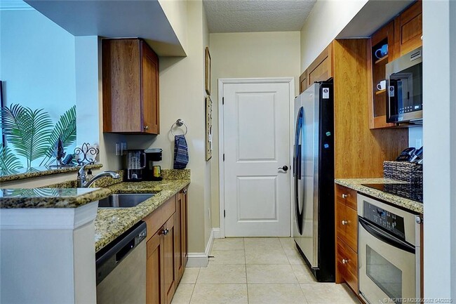 property at 975 NW Flagler Ave