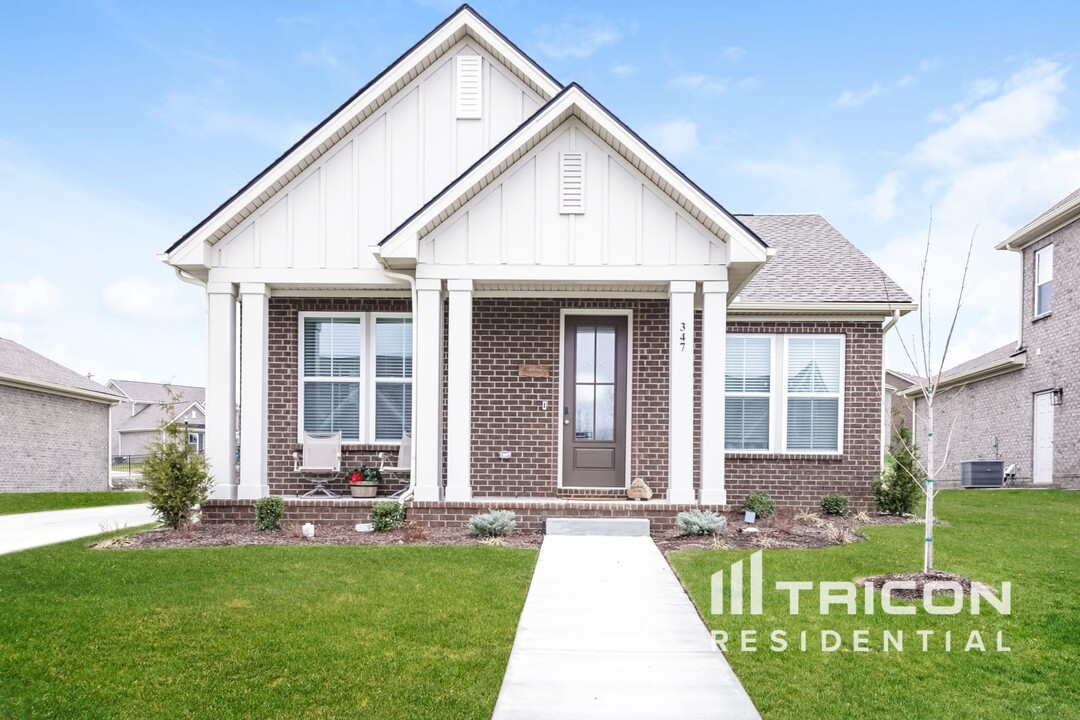347 Park Glen Dr in Mount Juliet, TN - Building Photo