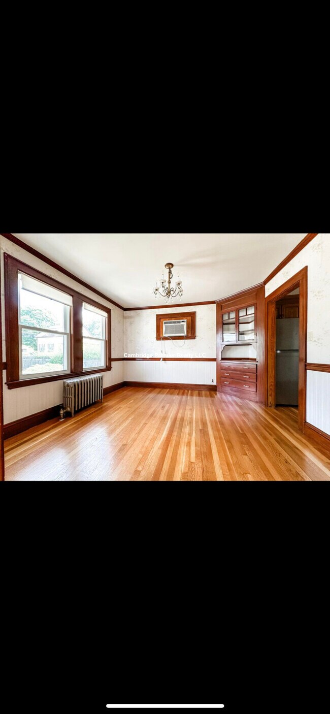 235 Ashcroft Rd in Medford, MA - Foto de edificio - Building Photo