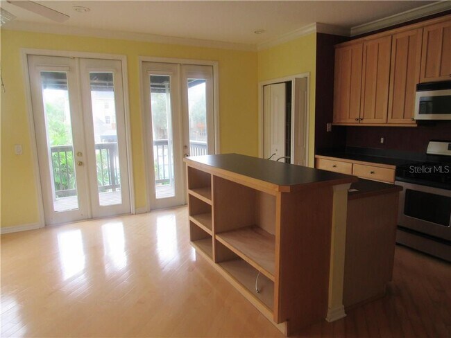 2914 Bayshore Pointe Dr in Tampa, FL - Building Photo - Building Photo