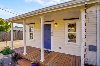 731 SW Elm St in Albany, OR - Building Photo - Building Photo