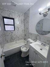 609 Van Cortlandt Park Ave in Yonkers, NY - Building Photo - Building Photo