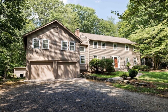 property at 16 Lynwood Rd