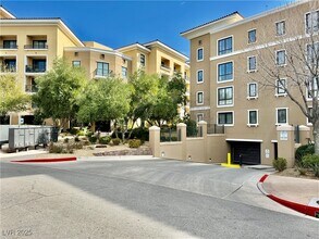 29 Montelago Blvd in Henderson, NV - Foto de edificio - Building Photo
