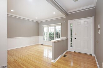 240 Patriot Hill Dr in Bernards, NJ - Building Photo - Building Photo