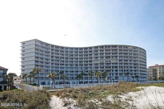 1601 Ocean Dr S in Jacksonville Beach, FL - Building Photo - Building Photo