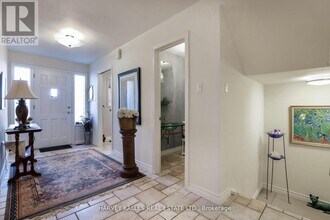 18 La Rose Ave in Toronto, ON - Building Photo - Building Photo