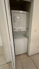 10629 W 32nd Ln in Hialeah, FL - Building Photo - Building Photo