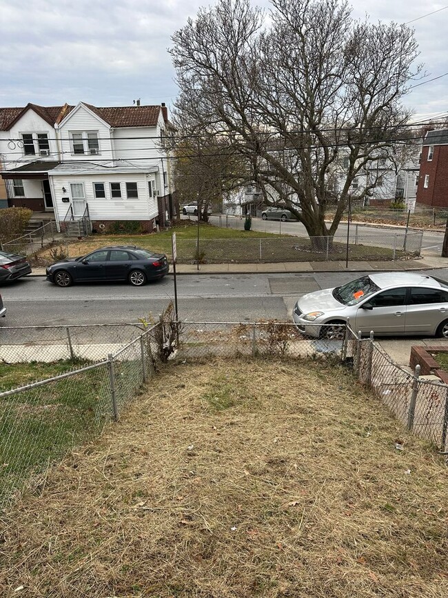 7141 Greenwood Ave in Upper Darby Township, PA - Building Photo - Building Photo