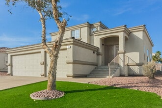740 Cam La Paz in Henderson, NV - Building Photo - Building Photo