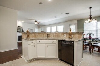 8408 Brown Stone Ln in Frisco, TX - Building Photo - Building Photo
