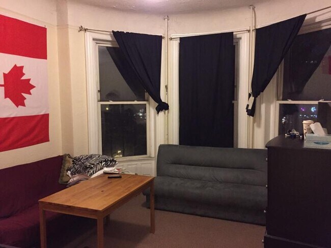 471 Commonwealth Ave photo'