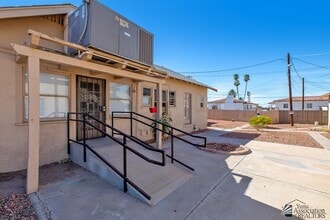 244 S 3rd Ave in Yuma, AZ - Building Photo - Building Photo