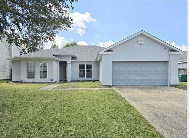 property at 1549 Hunters Point Dr