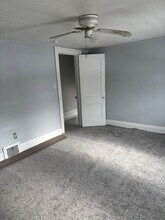 12925 Watterson Ave in Cleveland, OH - Building Photo - Building Photo