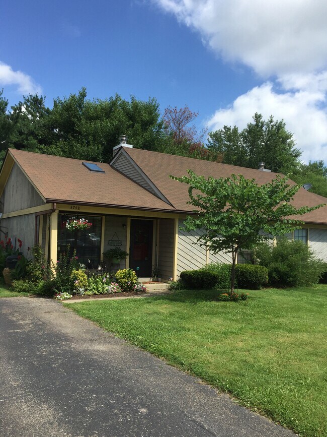 3748 Chamberlain Ct Rentals in Louisville, KY