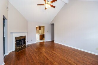 8416 Kimberly Rose Dr in Memphis, TN - Building Photo - Building Photo