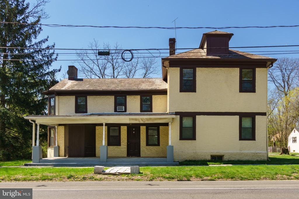 124 Washington Rd in Princeton Junction, NJ - Foto de edificio