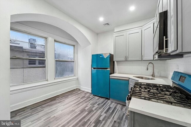 79 High St in Philadelphia, PA - Building Photo - Building Photo