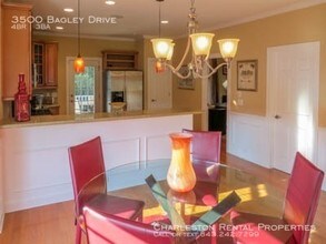 3500 Bagley Dr in Mount Pleasant, SC - Building Photo - Building Photo
