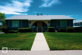 2034 S 2600 E in Salt Lake City, UT - Building Photo - Building Photo