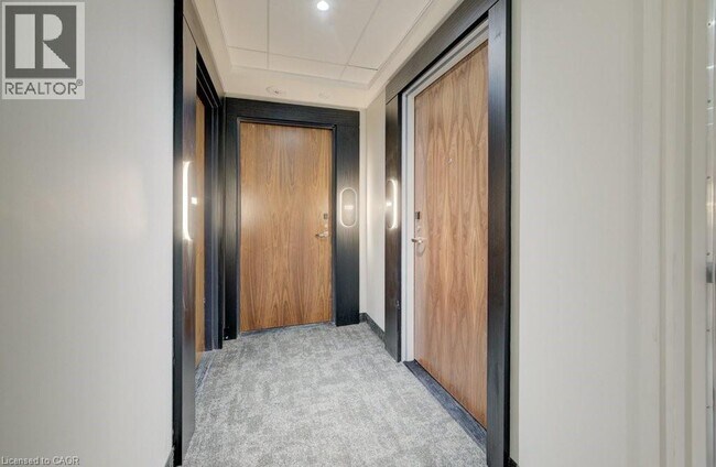 property at 25 Wellington St S