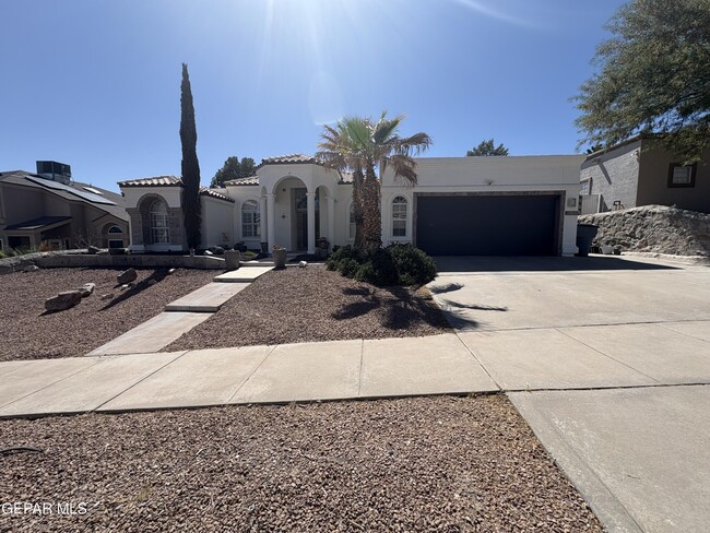 property at 1009 Sun Ridge Dr