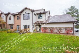 7117 Village Dr in Mentor, OH - Building Photo