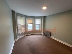 510 MacDade Blvd in Collingdale, PA - Foto de edificio - Building Photo