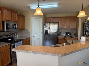 1126 Neuberry Cliffe in Temple, TX - Building Photo - Building Photo