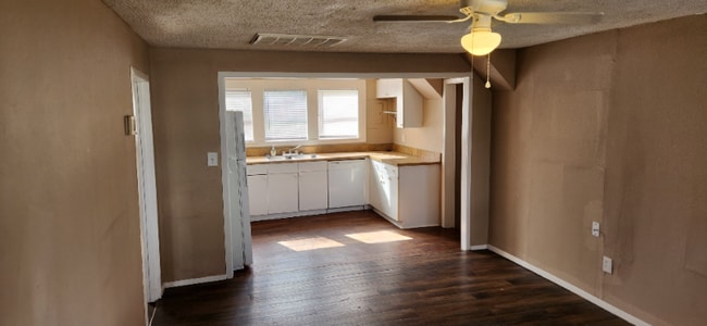 2919 Maine Ave in Lakeland, FL - Building Photo - Building Photo